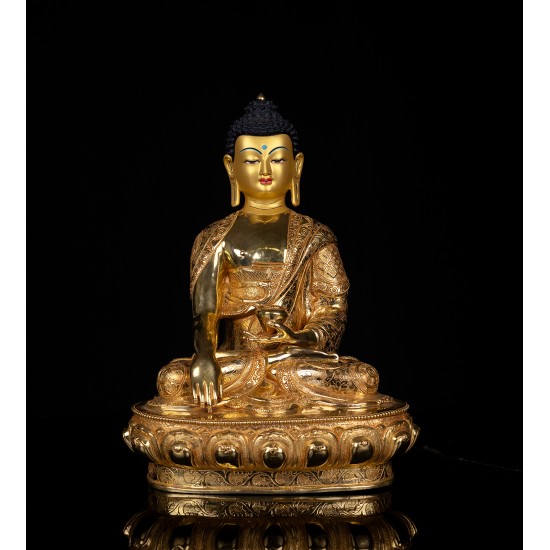 Shakyamuni Buddha Full Gold Gilded Copper Statue 22 cm W x 31 cm H x 15 cm B